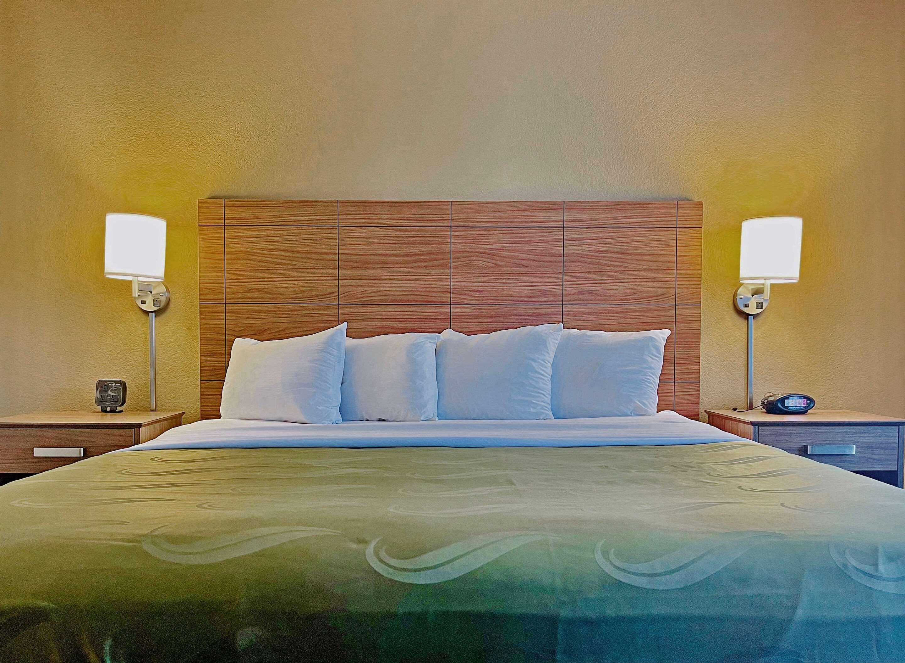 Hotel Эль-Пасо Экстерьер фото